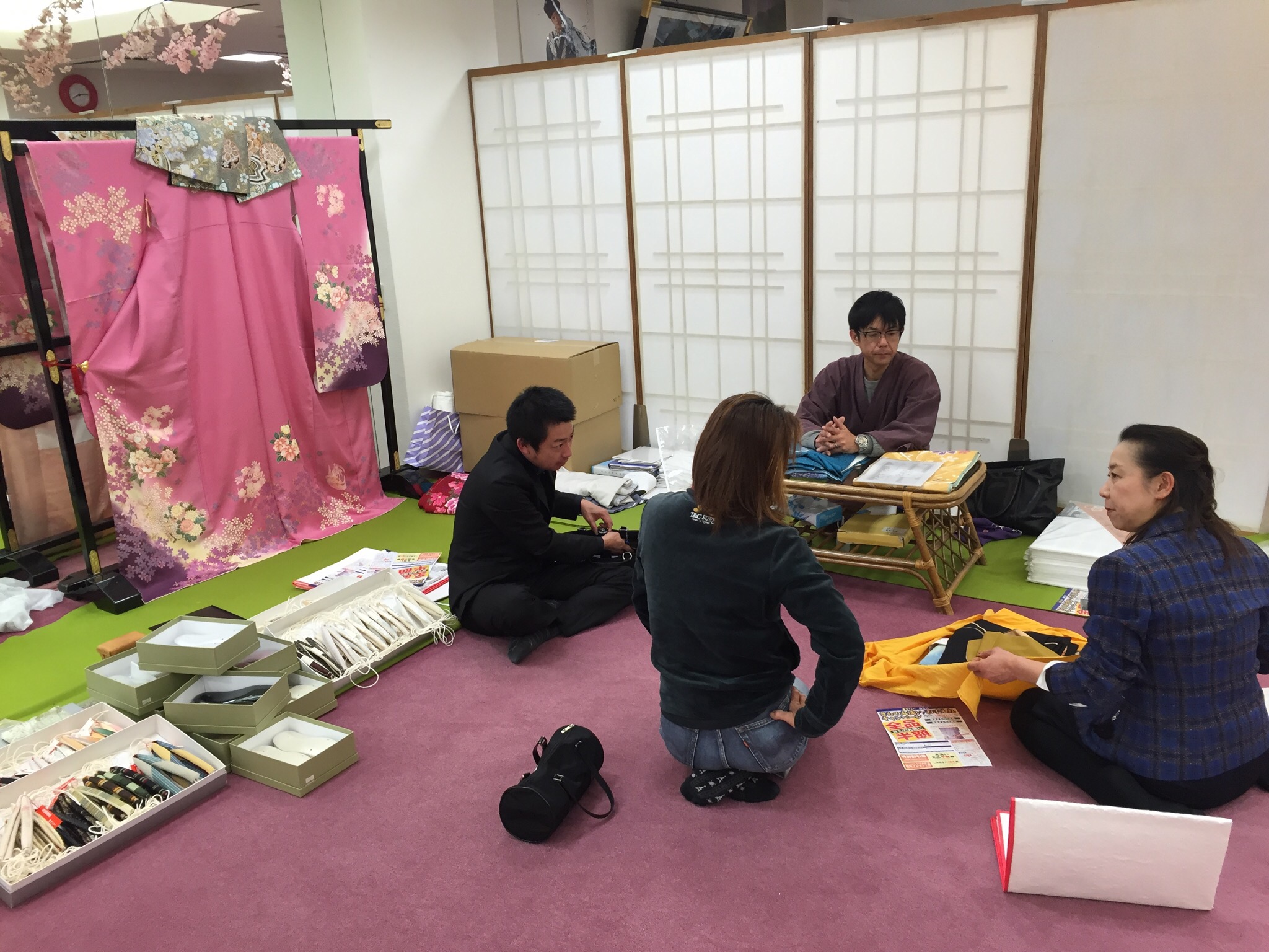 着物リメイク&リフレッシュの会・草履相談会