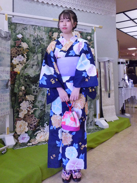 花火を見にお出かけのお客様