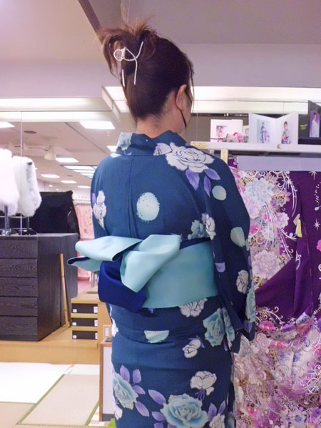 浴衣は半巾帯と下駄のセット購入がお得☆