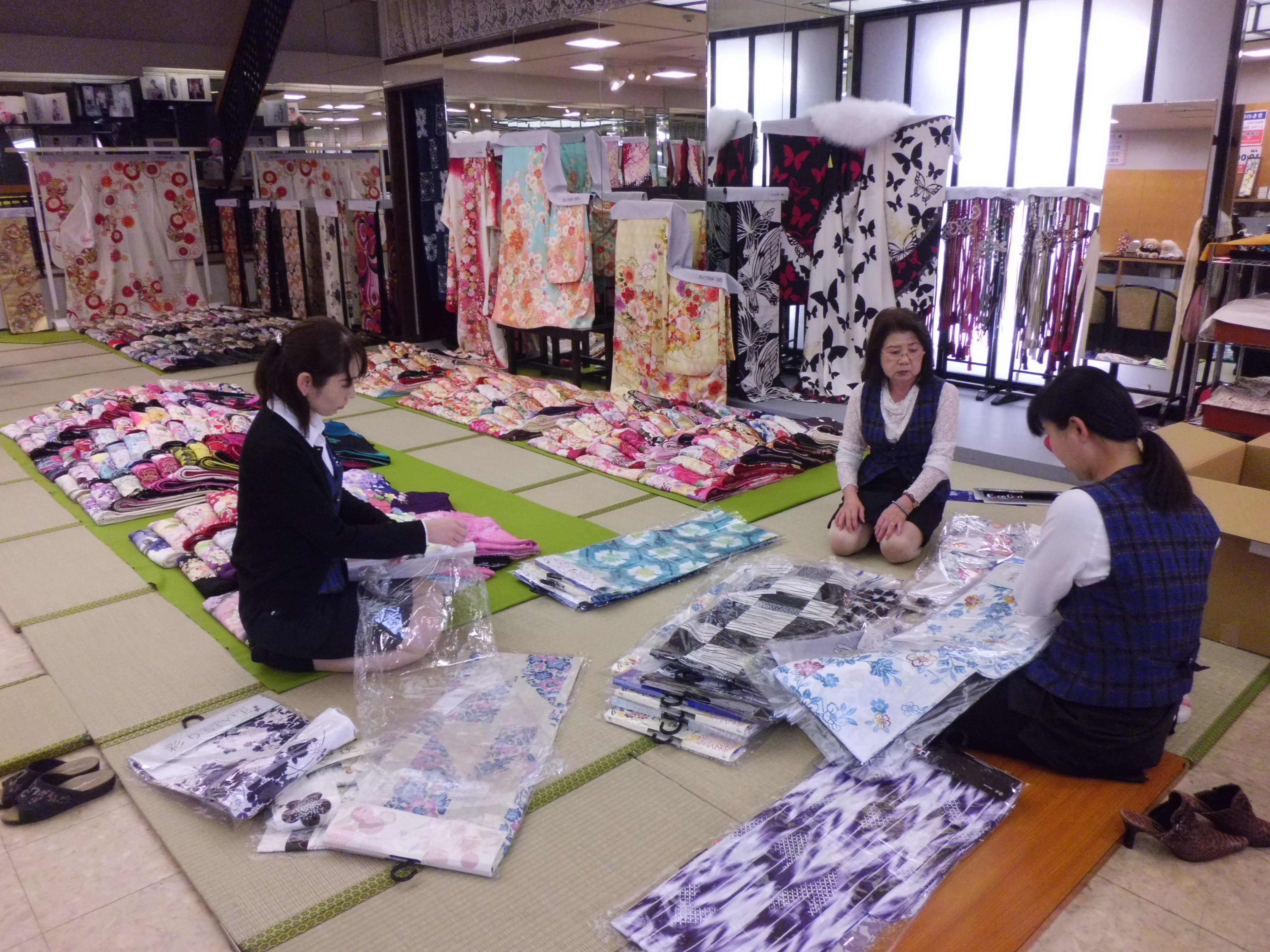 ★新柄ゆかた入荷★