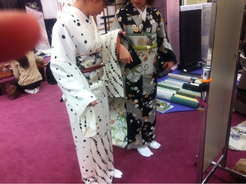 姉妹できものを楽しんで頂きました