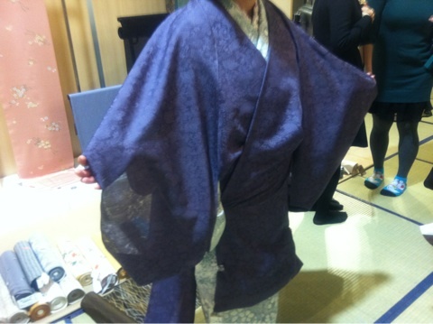 花井幸子さんのチリ除けコート