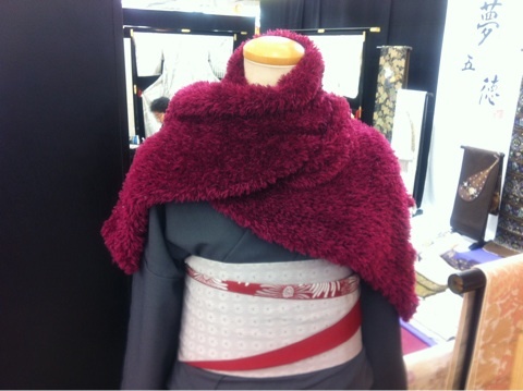 ポフマ(着物でも洋服でも使えるショール)